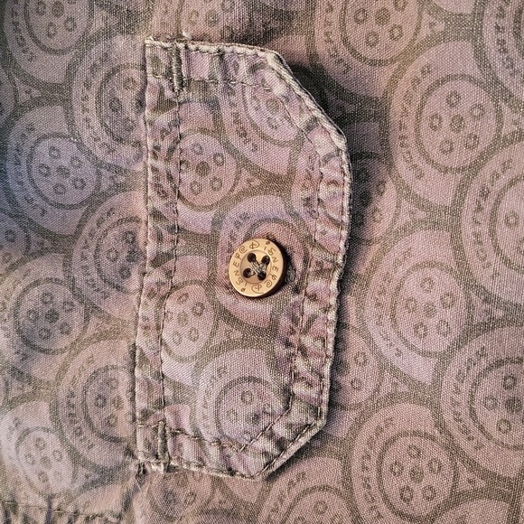 Disney Cars embroidered button down cotton shirt - Picture 4 of 5